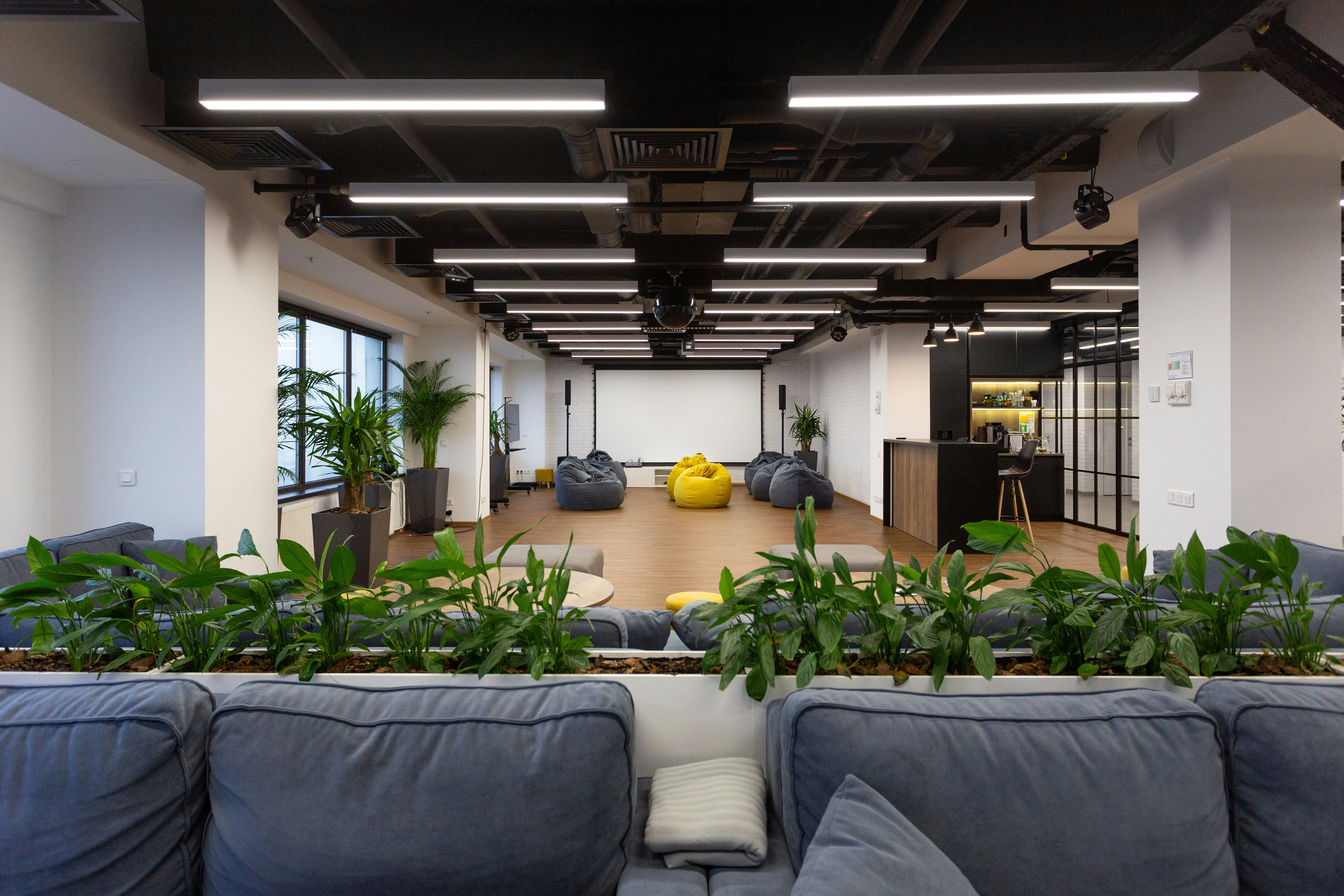 CONSTANT ENGINEERING office